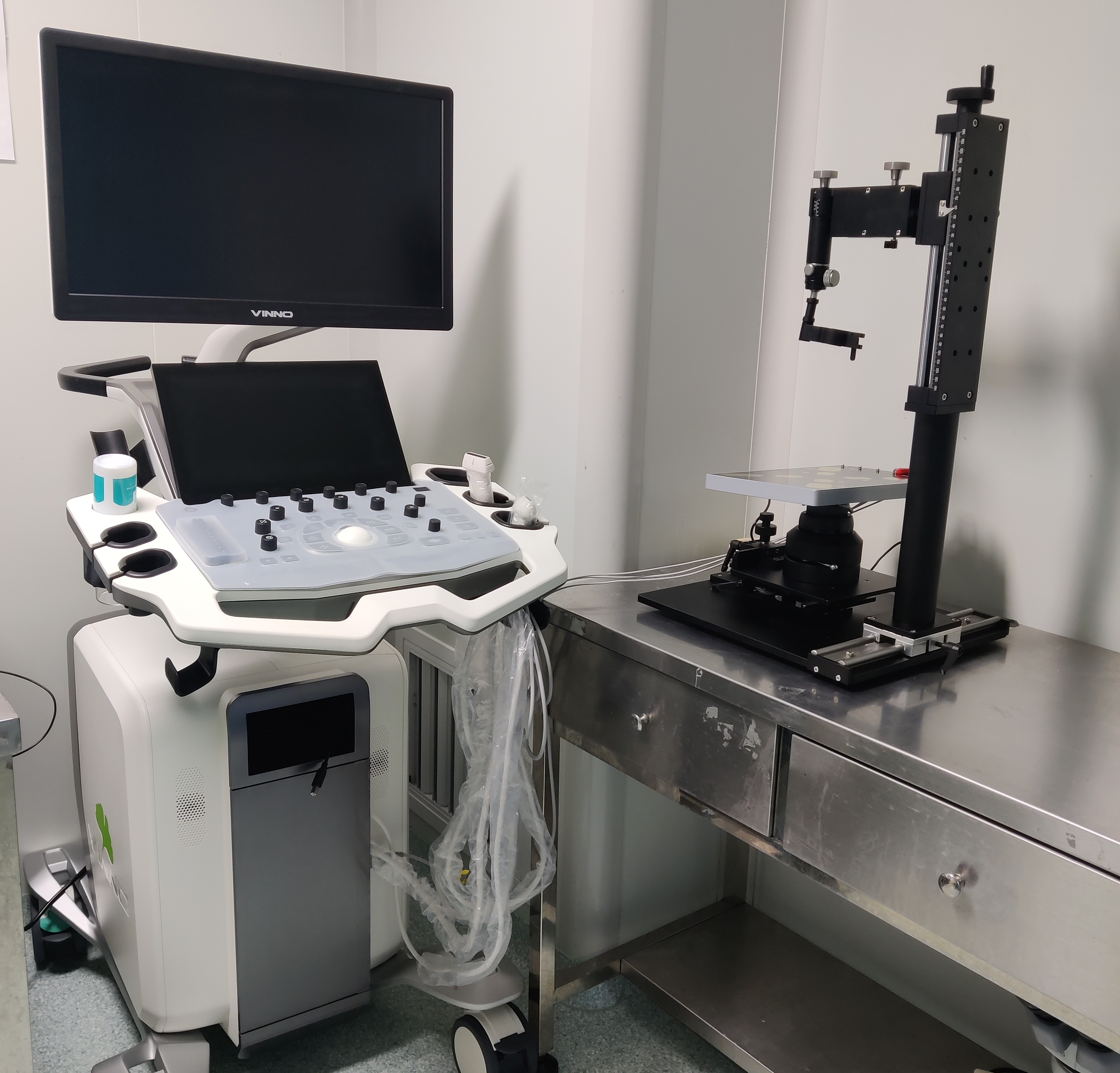 小动物超分辨率超声成像系统